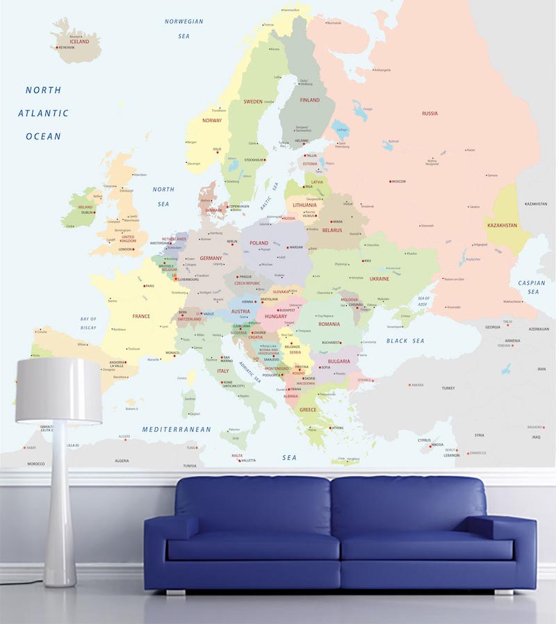 Map of the countries of Europe - Photo wallpaper decor applied